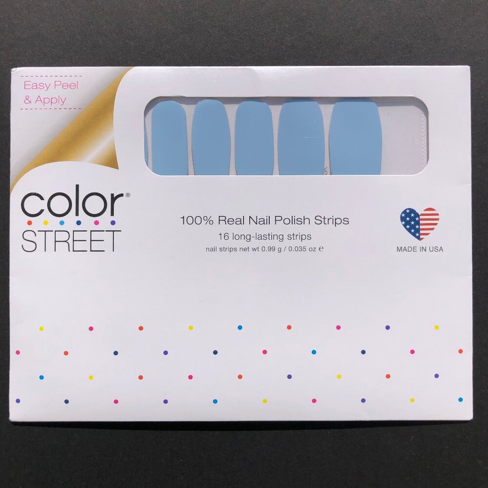 Color Street Nail Polish Strips in Aspen Sky light blue periwinkle blue manicure